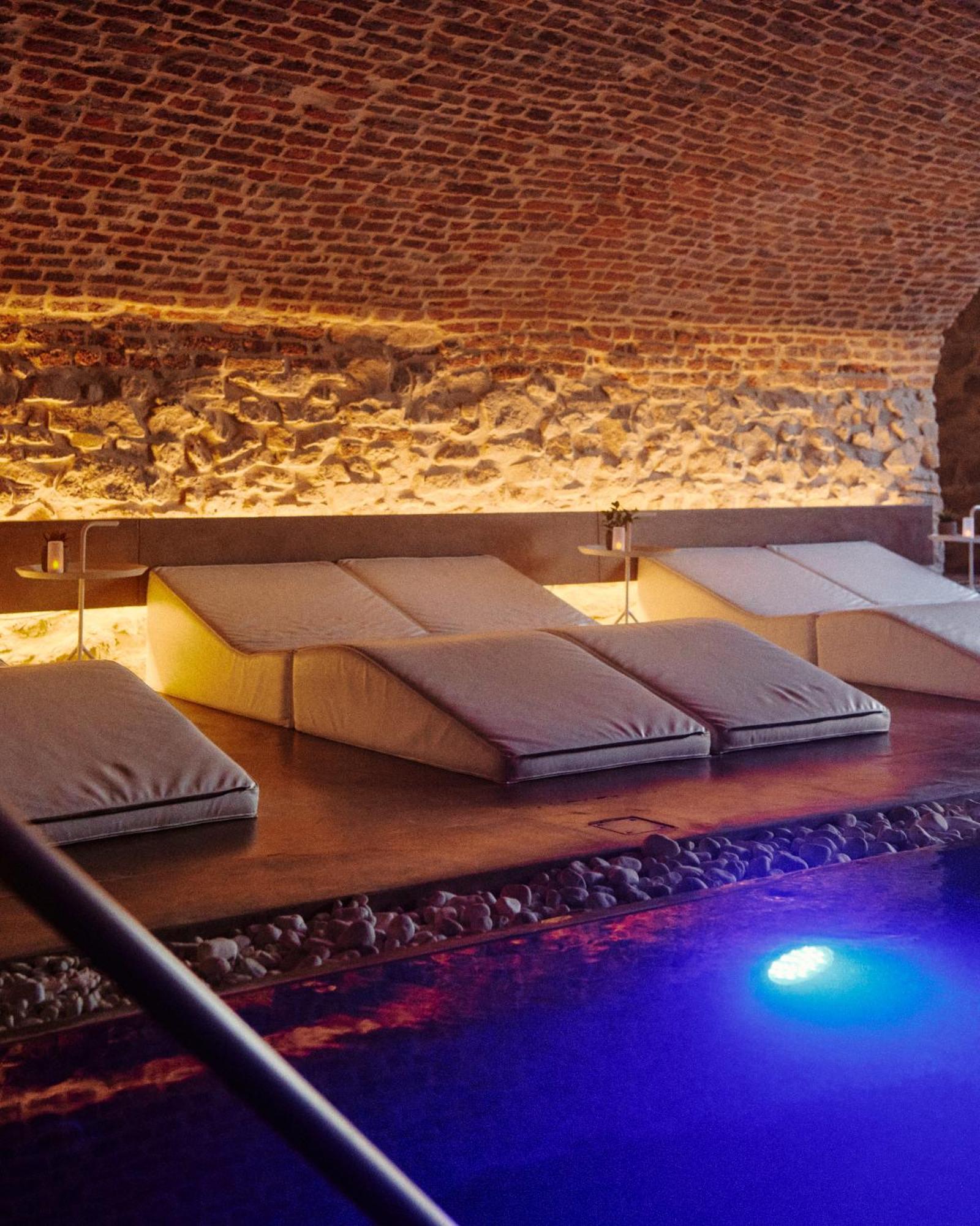 Ne5T Hotel & Spa Namur Exterior photo